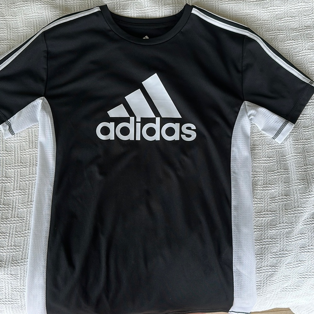 Kids Large adidas athletic shirt